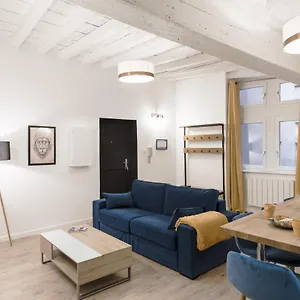  Appartement Le Nid Du Lion - Joli T2 Quartier St Georges Au Calme